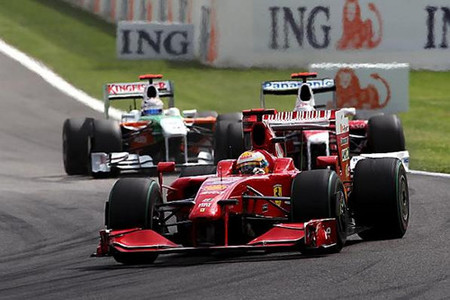 Kimi Raikkonen, Giancarlo Fisichella y Sebastian Vettel, podio <em>made in</em> Spa