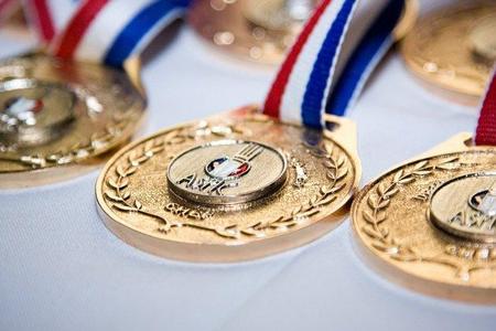 Bernie Ecclestone quiere el sistema de medallas en la Fórmula 1