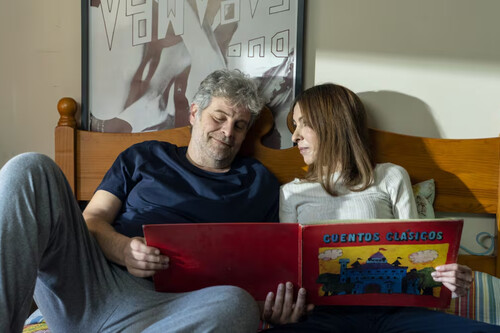 La temporada 2 de 'Poquita fe' confirma que estamos ante la mejor comedia española de la década. Una hilarante radiografía de la clase media