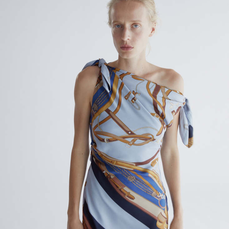 Vestido asimétrico estampado