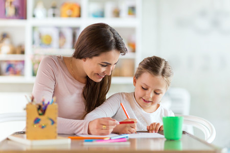 “Sé creativo: en casa por el coronavirus”: concurso lanzado por los pediatras para que niños y adolescentes cuenten sus vivencias