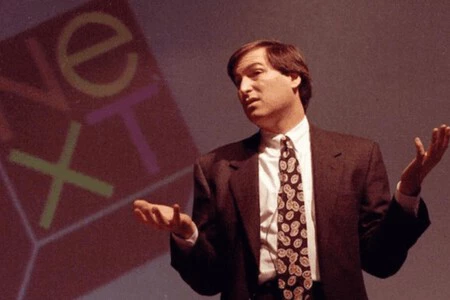 スティーブ・ジョブズは、NeXT に在籍していたころから、生産性を向上させることを決意していました。