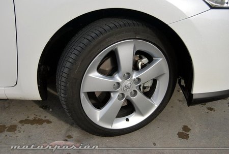 Toyota Auris HSD