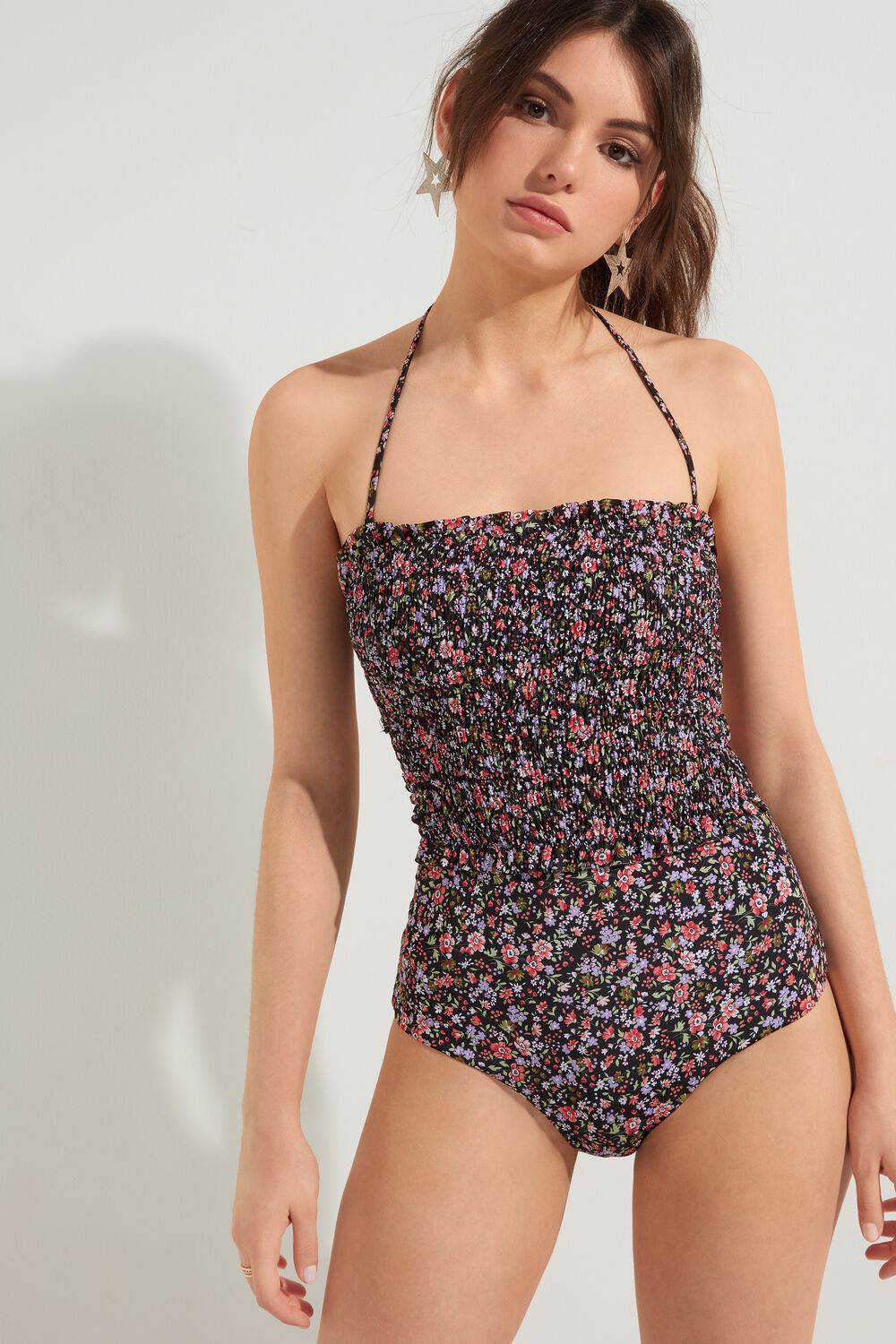 Bañador de flores con tejido de nido de abeja