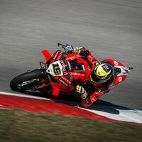 Malas noticias para Álvaro Bautista. El mundial de Superbikes va a capar un poco más su Ducati, otra vez 