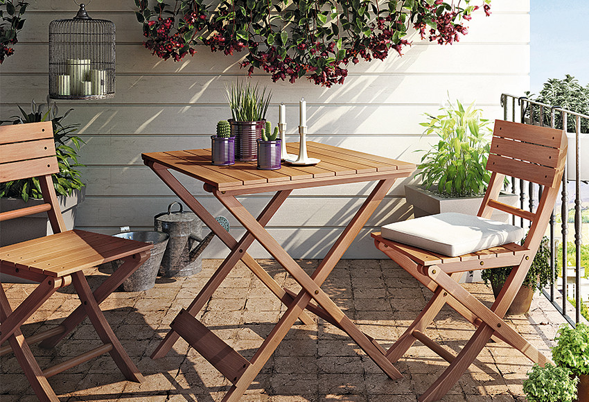 Siete claves para decorar tu balcón (aunque sea mini)