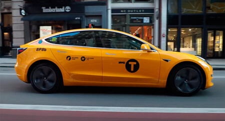 Así es el único Tesla Model 3 convertido en taxi que ya circula por Nueva York