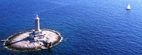 Alójate en un faro en Croacia