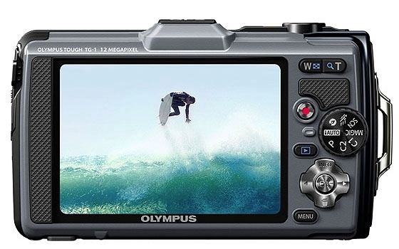 OLYMPUS　TOUGH　TG-1 La Olympus TG-1 quiere pasar el verano contigo