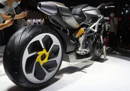 Gilera 4 2023