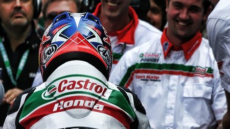 Jonathan Rea en su victoria de Assen