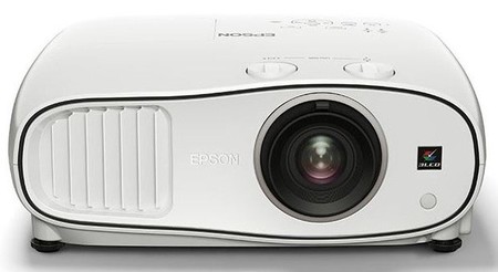 Epson presenta en la IFA 2014 sus nuevos proyectores Full HD para Home Cinema
