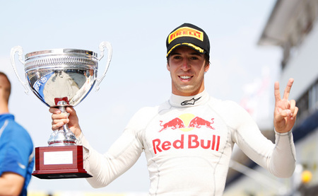 Antonio Felix da Costa reescribe la historia de la GP3 en Hungría
