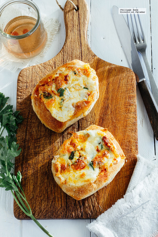 Panecillos Chorizo Mozzarella