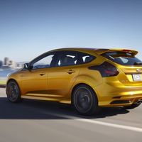 Ford llama a revisión a 58,000 Focus debido a problemas con el tanque de combustible