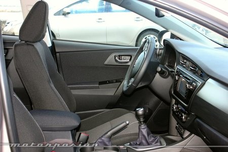 Interior del Toyota Auris 2013