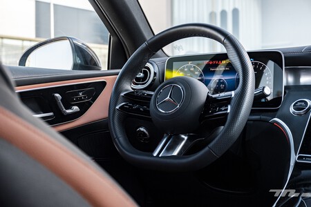 Mercedes Benz Glc 300 E 2025 022