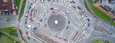 Tú te quejas de rotondas. Esta pesadilla inglesa tiene siete rotondas en una y lleva medio siglo funcionando sin accidentes graves