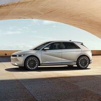 El riesgo de incendio del Hyundai Kona fuerza a que el IONIQ 5 lleve unas baterías totalmente distintas