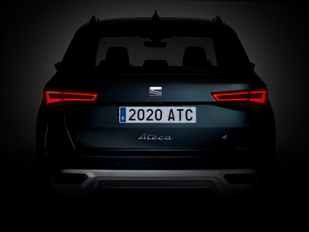 El facelift del SEAT Ateca se dejará ver el 15 de junio, podría llevar algún grado de electrificación