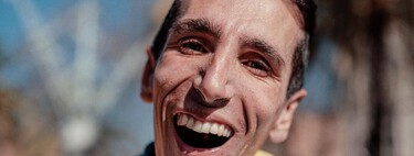 "El límite lo pones tú": Alex Roca completa la maratón de Barcelona con un 76% de discapacidad, siendo el primero en hacerlo 