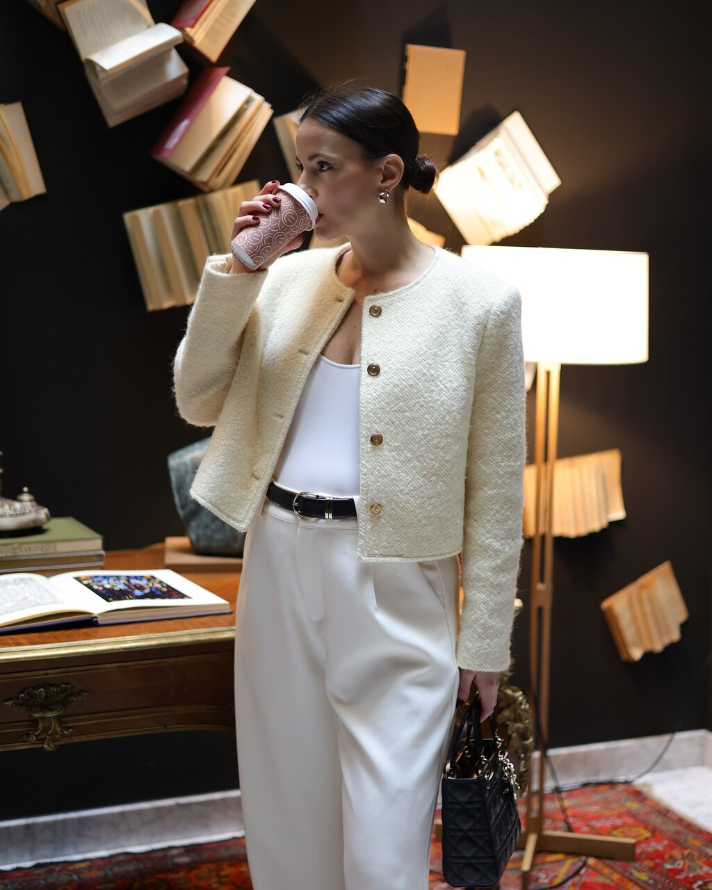 Nike vende las nuevas zapatillas de piel color fondue de chocolate tan elegantes como unos mocasines 