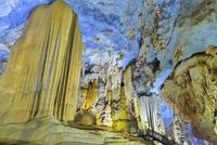 ¿Te imaginas un campo de fútbol dentro una cueva? Cueva Paraíso, Vietnam
