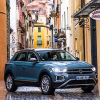 El nuevo Volkswagen T-Roc ya tiene precio: más tecnología para el SUV, que sigue renunciando a la electrificación