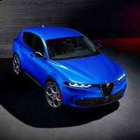 Alfa Romeo Tonale, el primer híbrido enchufable de la marca italiana finalmente ha sido presentado e incluye un NFT