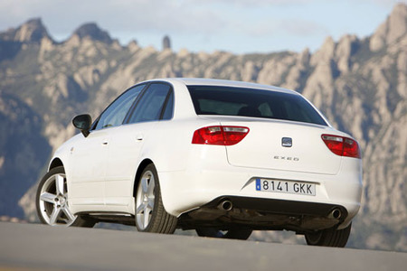 SEAT Exeo