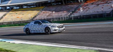 "Algo veloz se acerca", el 20 de agosto conoceremos el nuevo Mercedes-AMG C63 Coupe