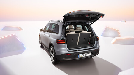 Mercedes-Benz EQB 2024