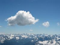 Nuevas formas de volar a nuestro destino: en dirigible, sin contaminar, y gracias al sol 