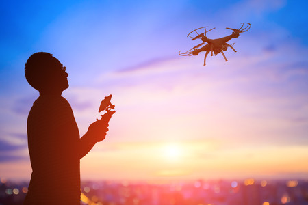 Los drones le han quitado el puesto a la cometa en el kitesurf... y no es el único deporte cambiando para siempre