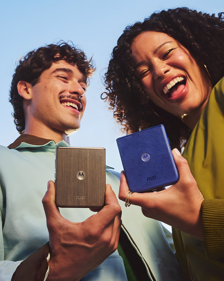 Motorola Razr 70 Series Upscayl 2x Upscayl Standard 4x