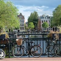 Amsterdam planea prohibir el acceso de turistas a los Coffee Shops