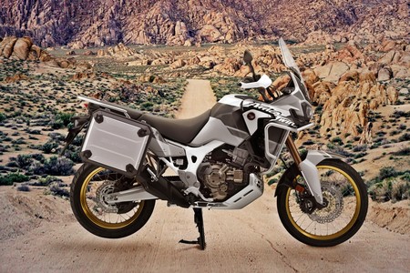 GPS, maletas y caballete central por 300 euros para la Honda Africa Twin Adventure Sports Garmin Travel Edition