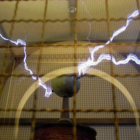 La bobina de Tesla que puedes encontrar en el Observatorio Griffith en Los Ángeles