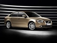 Novedades para el Volvo S40 y Volvo V50