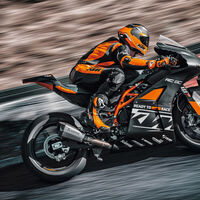 El "Plan de los 100 puntos" de KTM. Las medidas "dolorosas" para salvarse de la ruina como compartir habitaciones de hoteles 