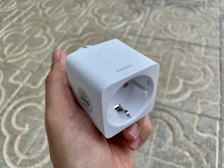 Philips Hue ホームキット プラグ 03