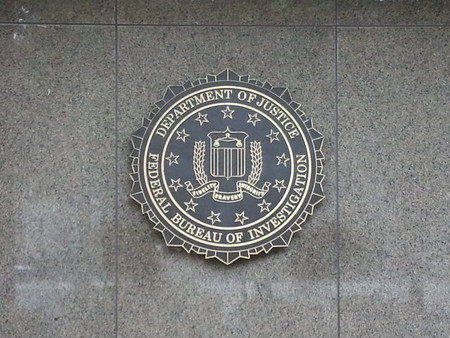El FBI ayuda a la CIA a investigar las filtraciones y asegura que la privacidad no existe en EE.UU.