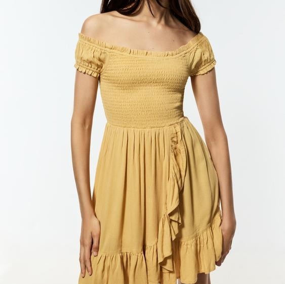Vestido corto nido de abeja

