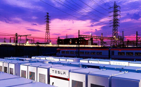 Lineas alta tension batería tesla