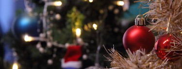 Las bolas de plástico del árbol de Navidad están dando paso a una nueva tendencia con materiales naturales