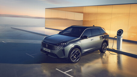 Peugeot E 5008 2024 5