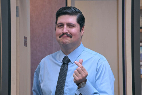 'La oficina' retrata con humor las penurias godinatas. Un divertido remake con amplio margen de mejora