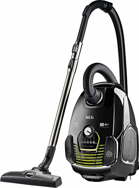 Oferta del día en el aspirador de tipo trineo AEG VX7-2-ECO: hasta medianoche su precio será de 119 euros con envío gratis.