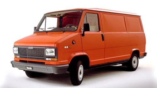 Fiat Ducato: 35 años dando guerra en innumerables batallas y variantes