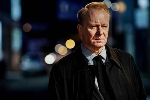 Stellan Skarsgård asegura que su hijo de 13 años sufre acoso escolar al grito de "nepo baby". "No tiene amigos en el colegio, se siente aislado" 